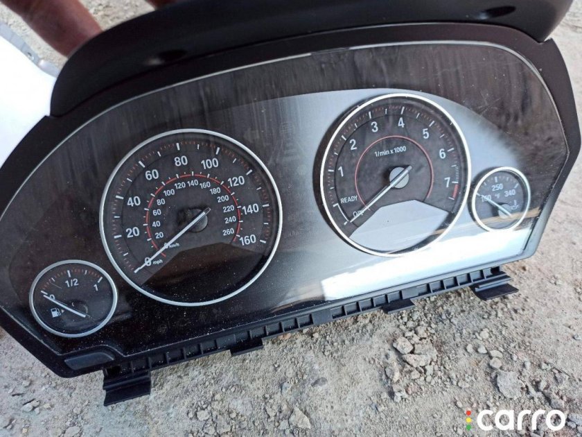 BMW 3 f30 приборная панель