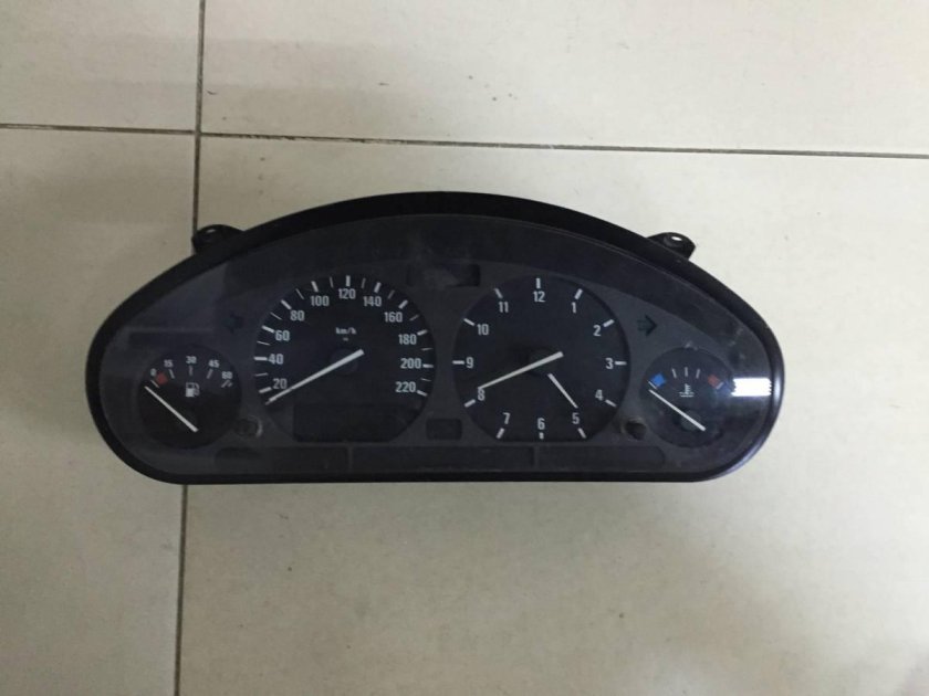 Приборная панель bmw