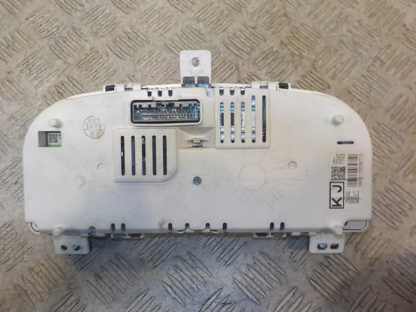 Приборная панель Civic 4d