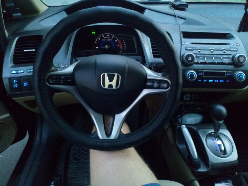 Honda Civic 2008 панель