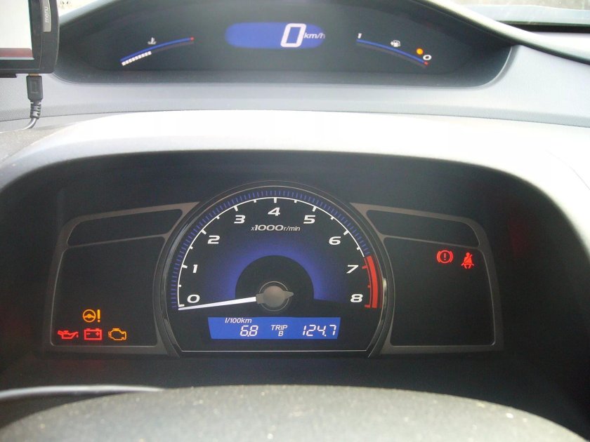 Бортовой компьютер Honda Civic 4d