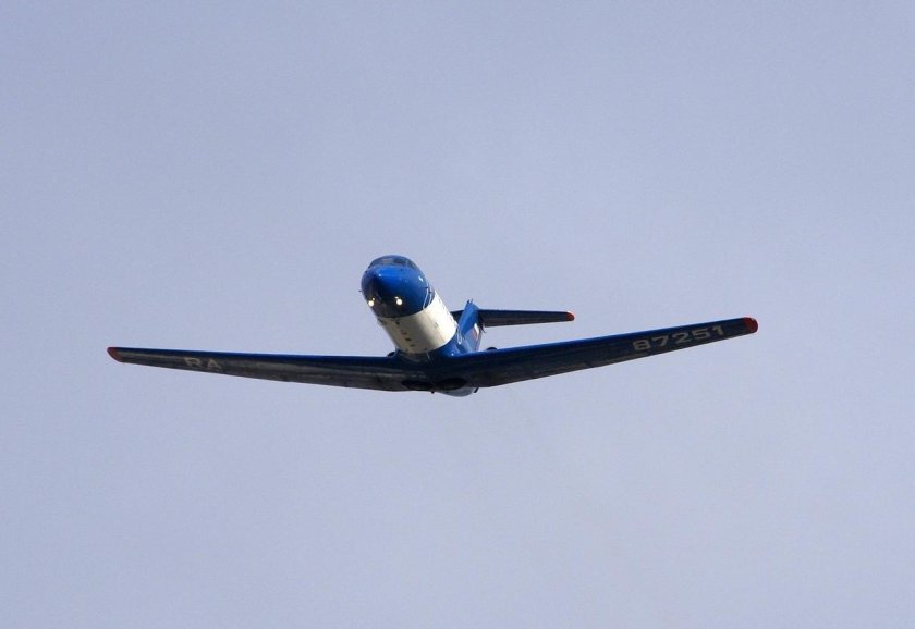 Стр 40 ДТ самолет