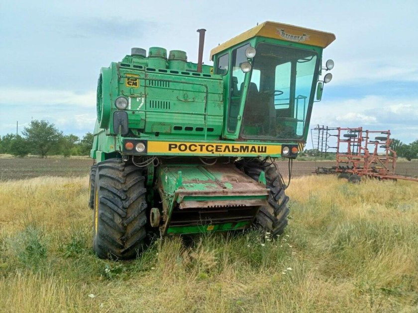 Комбайн дон 1500