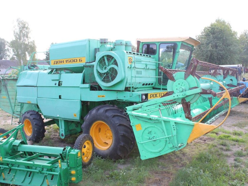 Ростсельмаш Дон 1500