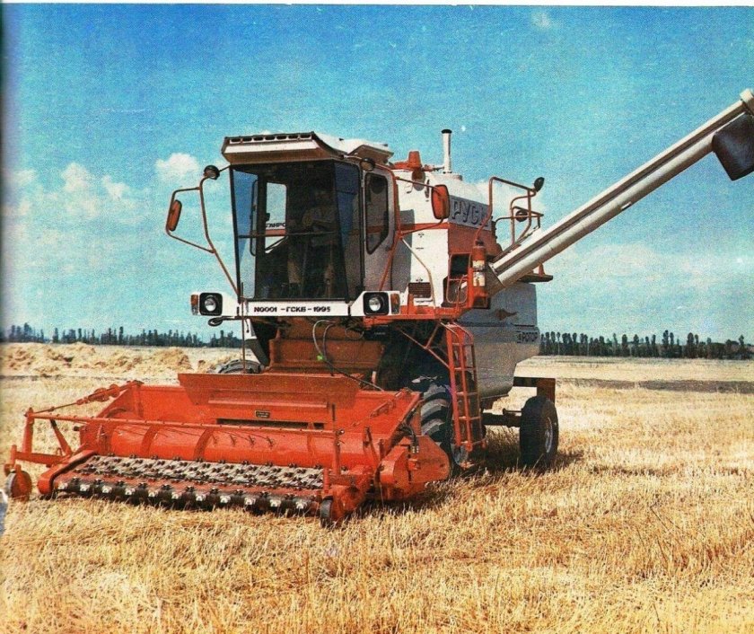 Комбайн Енисей 1500