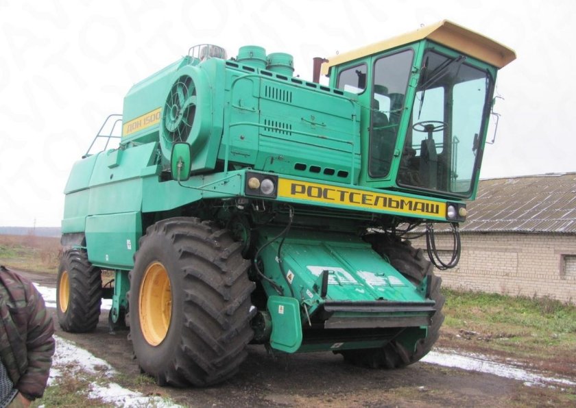 Ростсельмаш Дон 1500