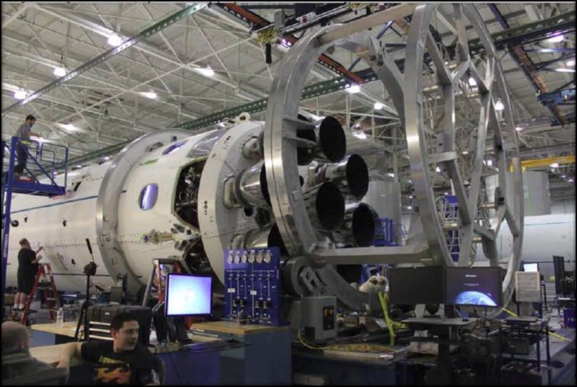 Фалькон 9 двигатели