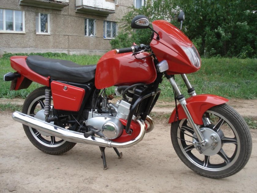 Мотоцикл ИЖ Планета 5