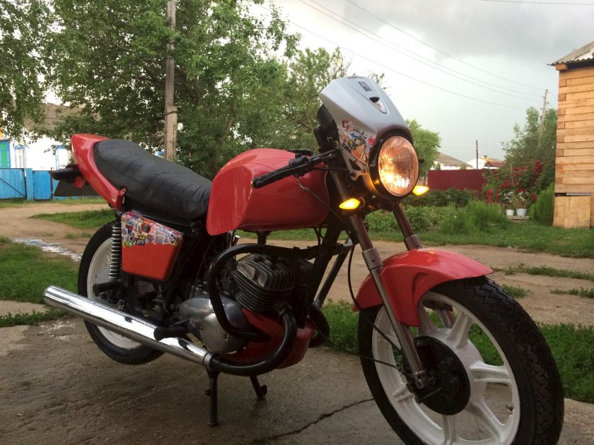 Мотоцикл иж юпитер
