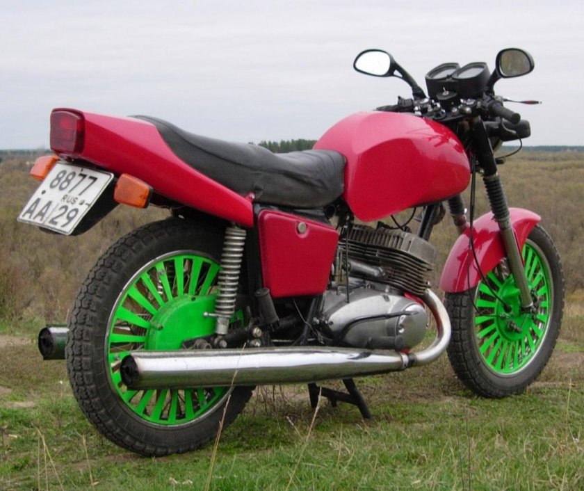 ИЖ Юпитер 5 зеленый