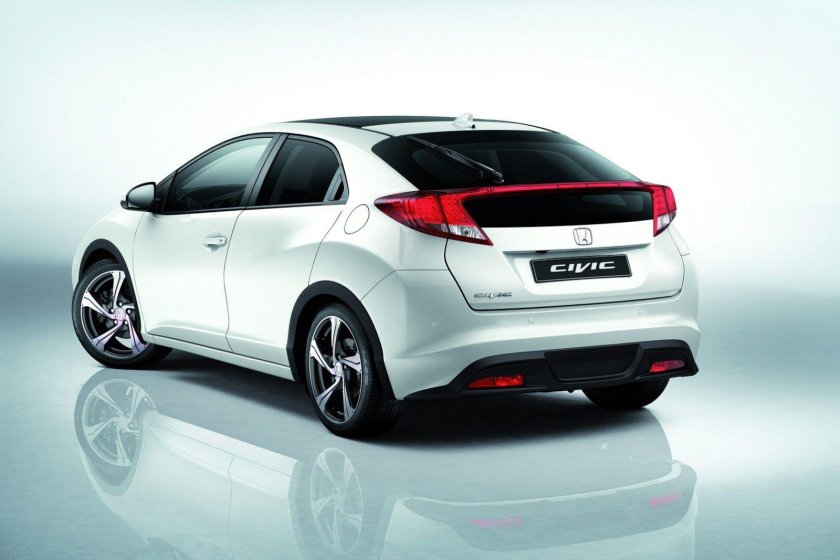 Honda Civic Hatchback 2013