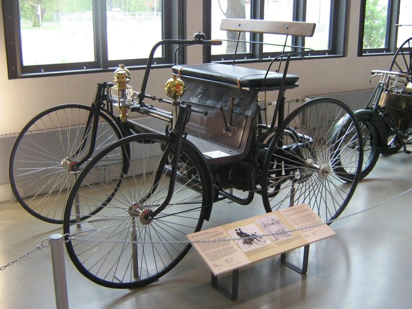 Daimler 1889