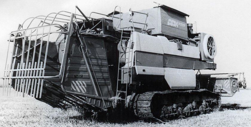 Комбайн Сибиряк СКД-4