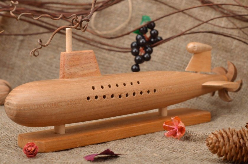 Поделки из дерева