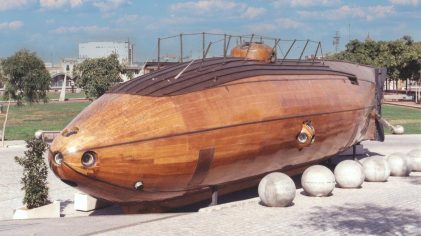 Подводная лодка Ictineo II