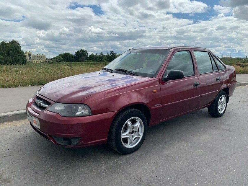 Дэу (Daewoo) Nexia, 2011