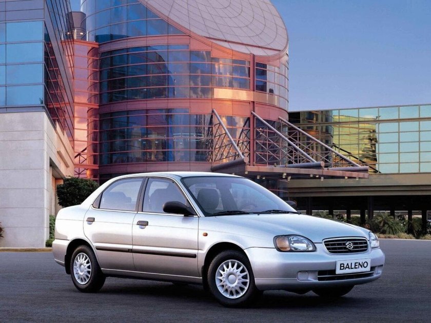 Suzuki Baleno i 1995 - 2002 седан