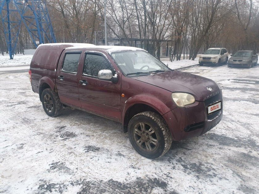 Renault Duster коричневый орех