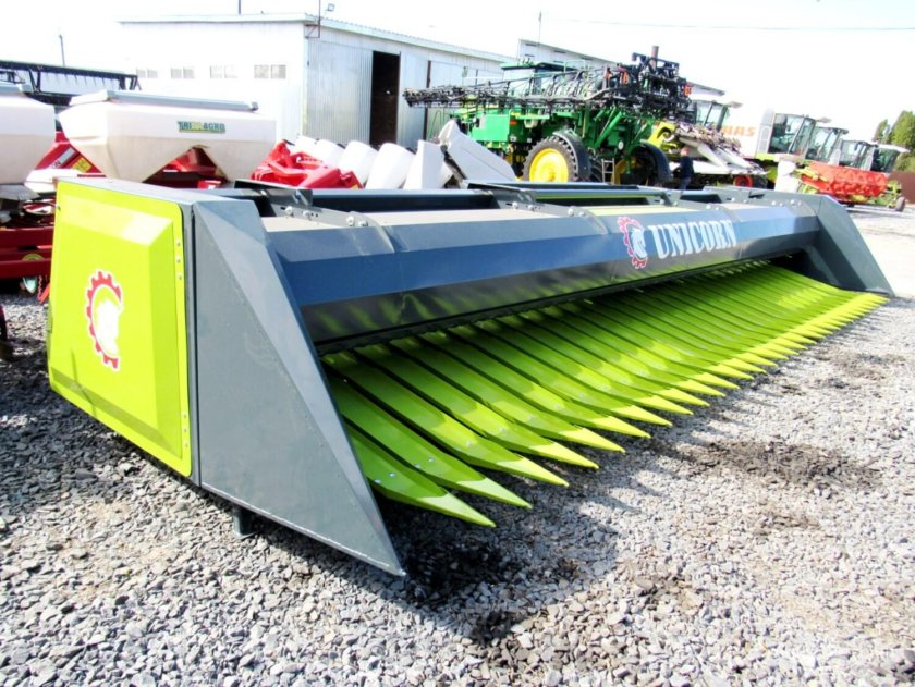 Безрядковая жатка для уборки подсолнечника Ростсельмаш