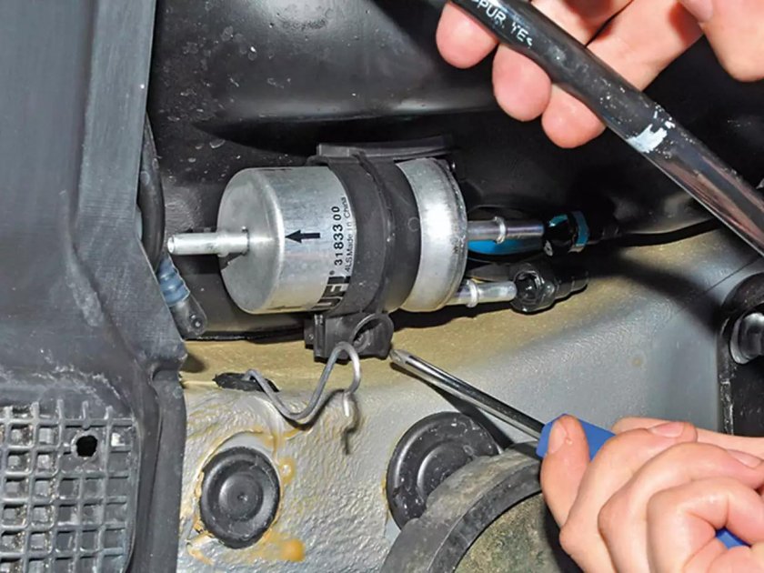 Chevrolet Niva 2020 топливный фильтр