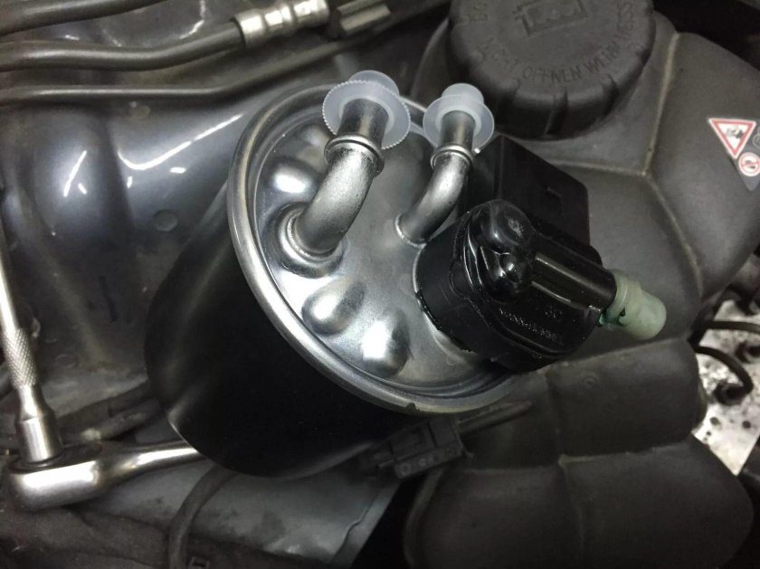 Топливный фильтр Мерседес 211 дизель