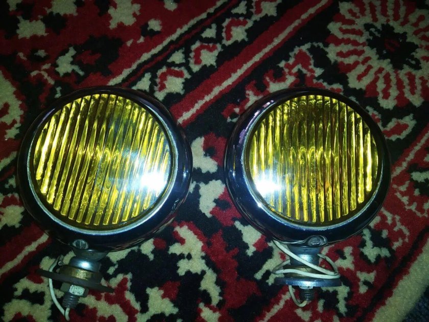 Противотуманки ГАЗ 21