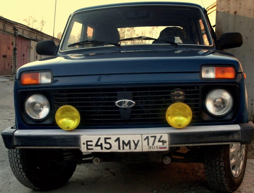 ВАЗ 21214 Нива ПТФ
