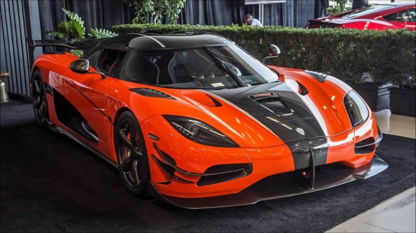 Суперкар Koenigsegg Agera
