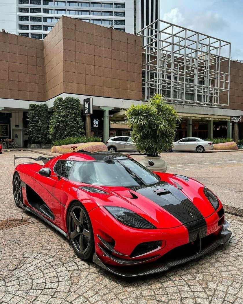 Koenigsegg 2023