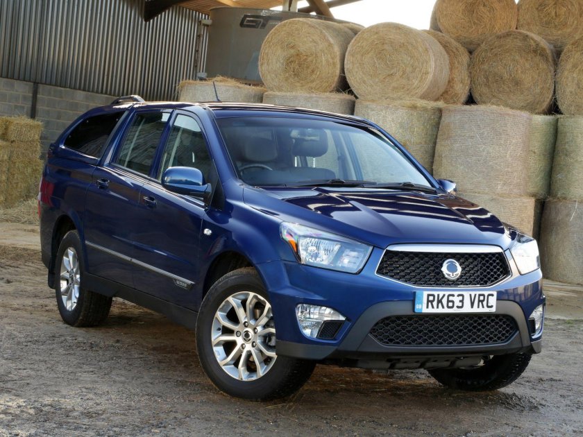 SSANGYONG Korando Sports 2012