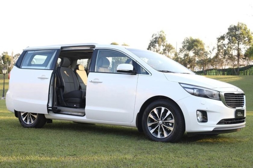 Kia Carnival 2016