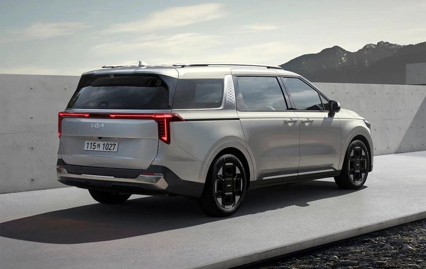 Киа карнивал 2023 новый