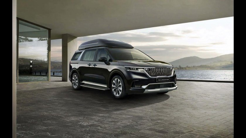 Kia carnival hi limousine