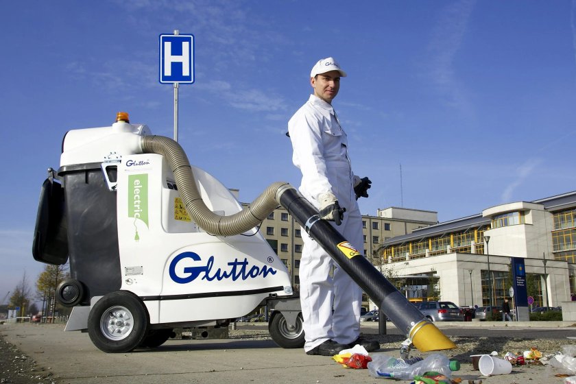 Пылесос для уборки улиц