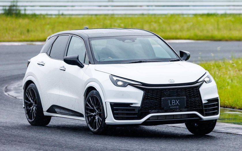 Lexus lbx morizo rr