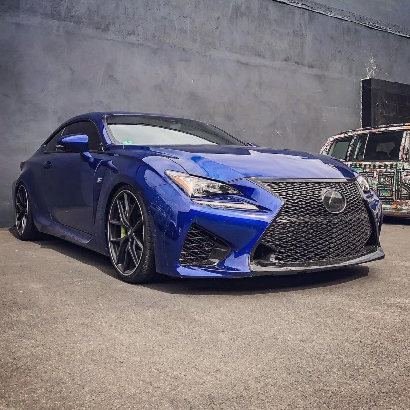 Lexus RCF