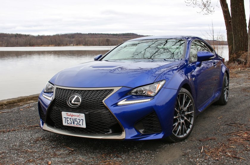 Лексус RCF