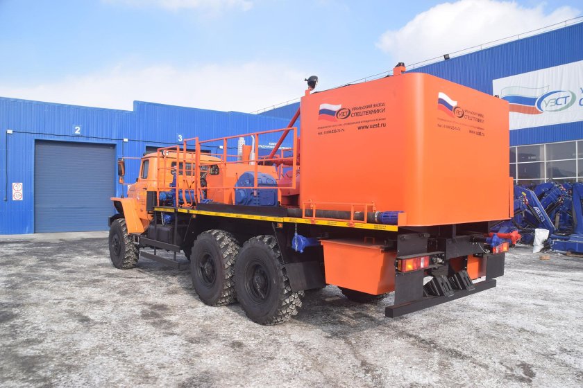 Цементировочный агрегат ца-32