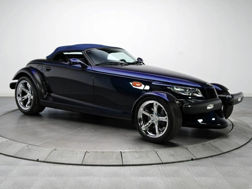 Машина Plymouth Prowler