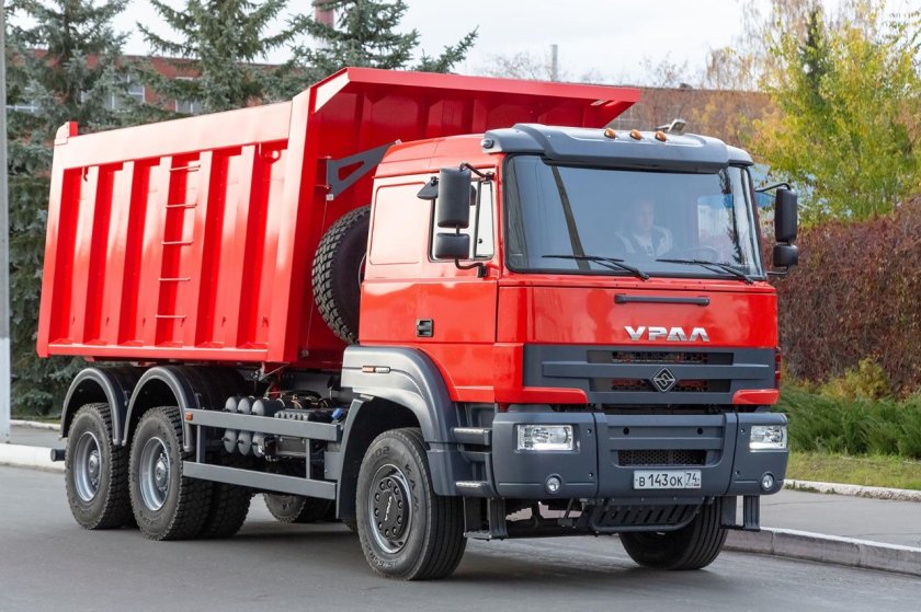Урал бескапотный 6х4 самосвал