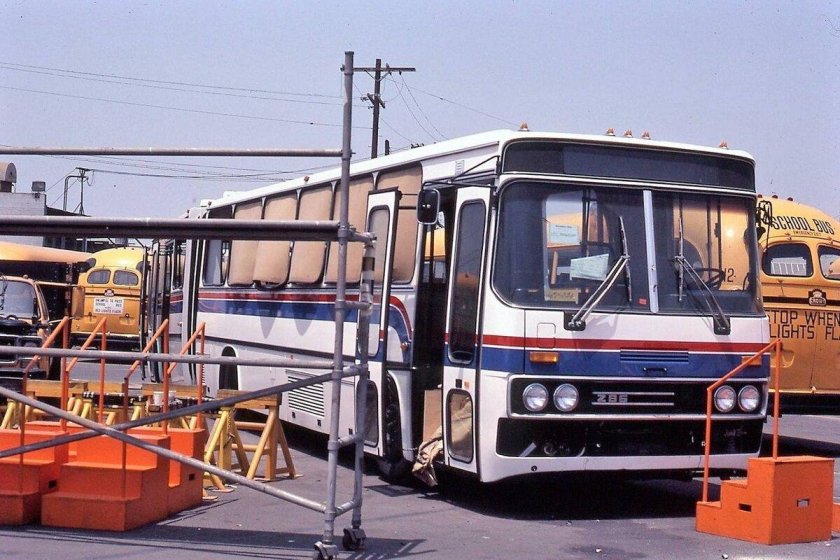 Crown Ikarus 286
