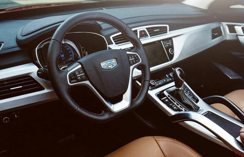 Джили атлас про 2022