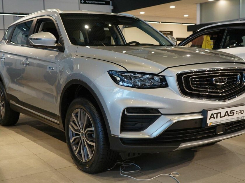 Джили атлас 2024