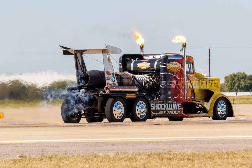 Шоквейв грузовик