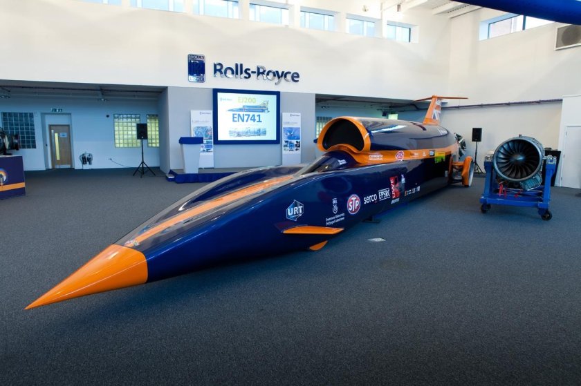 Реактивный Болид Bloodhound SSC