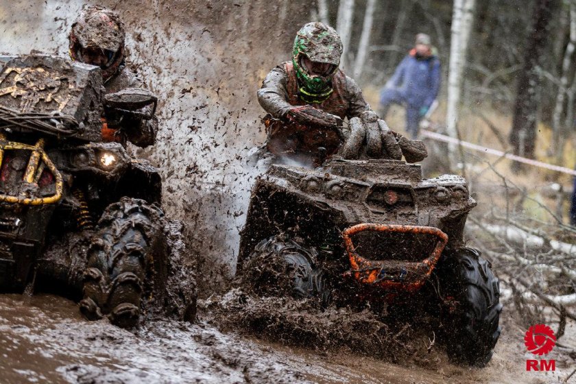 Шлем для трофи рейдов