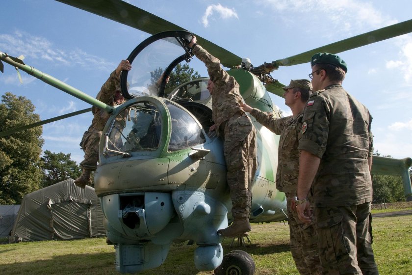 Ми-24 кабина десанта