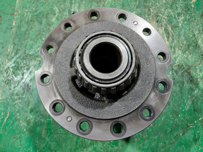 Правая ступица УАЗ