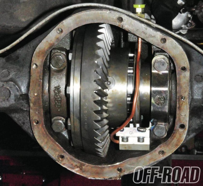 Блокировка заднего моста Тойота ленд Крузер 100