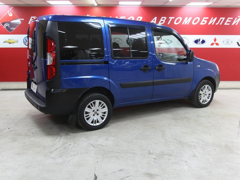Fiat doblo 2012